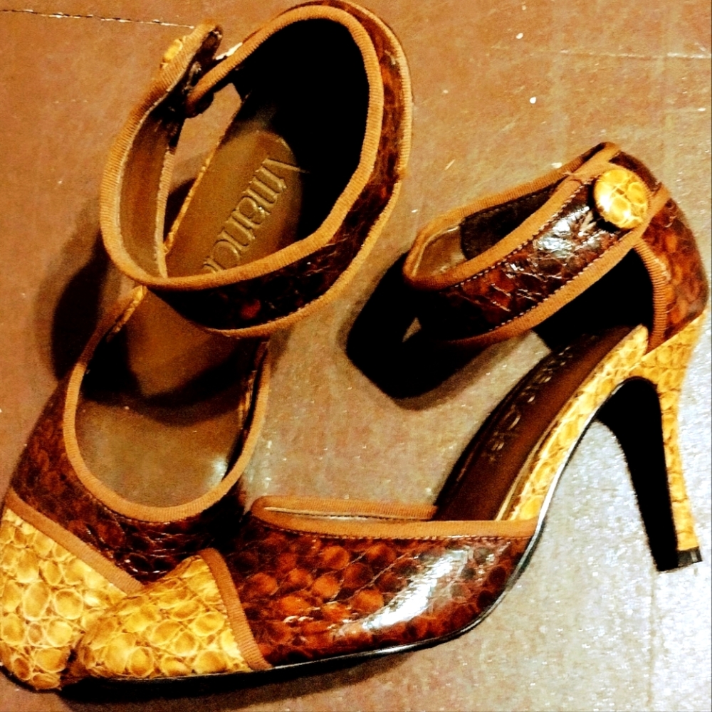 Amanda Heels